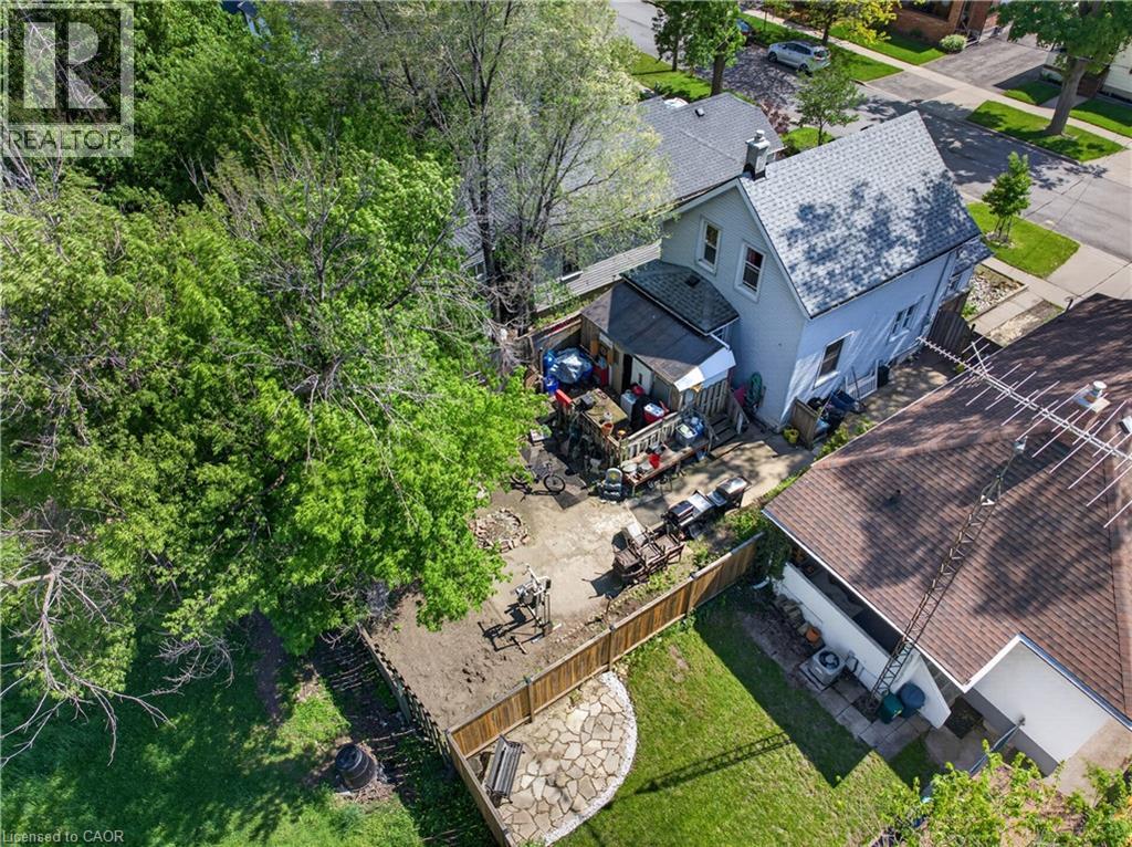 7 Trapnell Street, St. Catharines, Ontario  L2R 1B1 - Photo 7 - 40831783