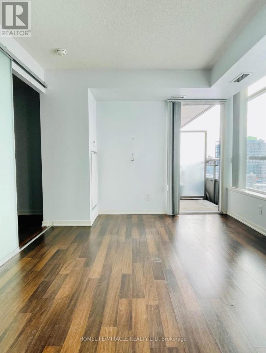 917 - 38 Joe Shuster Way, Toronto, Ontario  M6K 0A5 - Photo 6 - W13158312