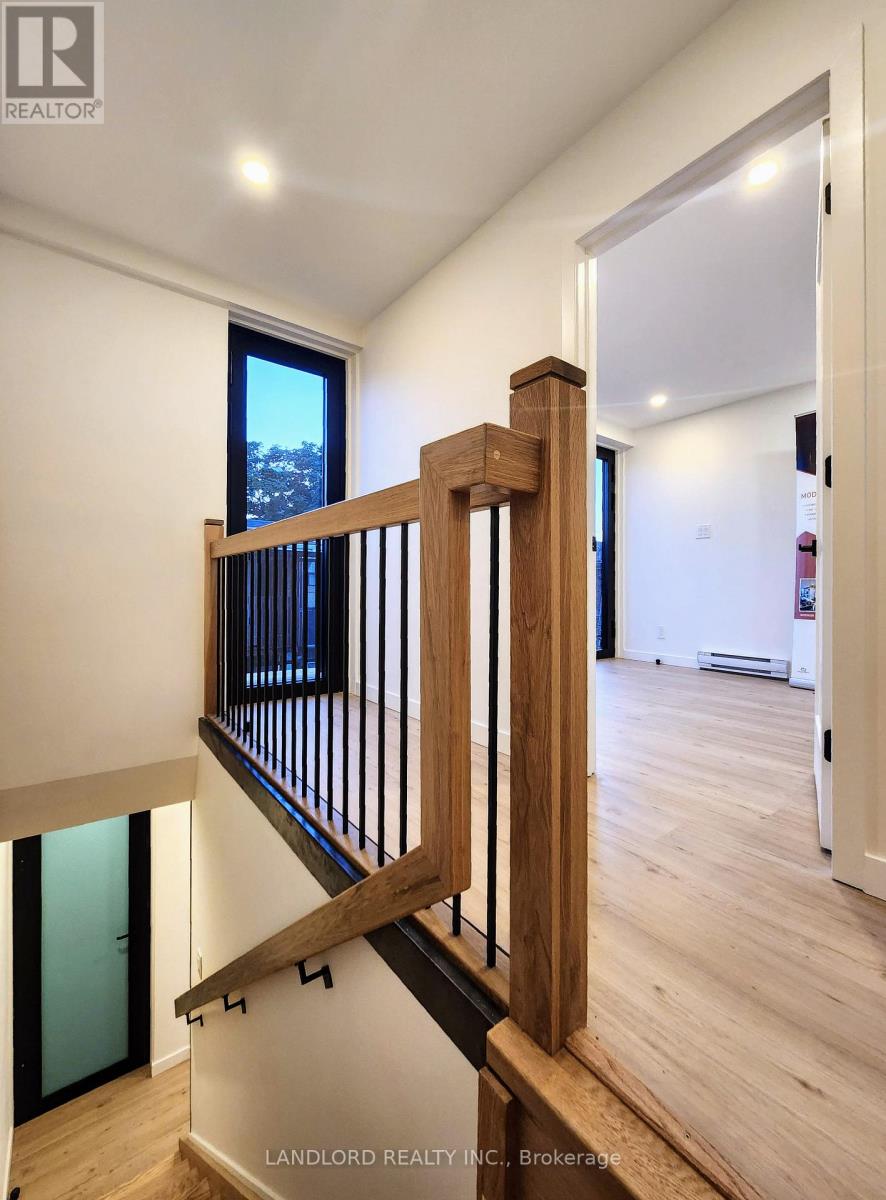 Laneway - 107 Nairn Avenue, Toronto, Ontario  M6E 4G9 - Photo 13 - W13158366