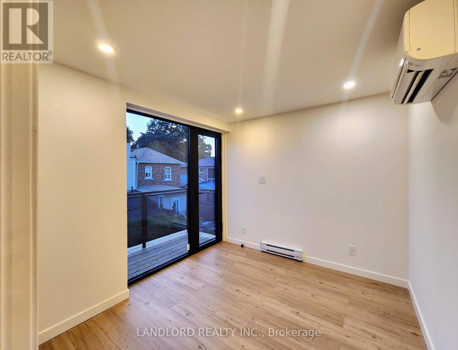 Laneway - 107 Nairn Avenue, Toronto, Ontario  M6E 4G9 - Photo 15 - W13158366