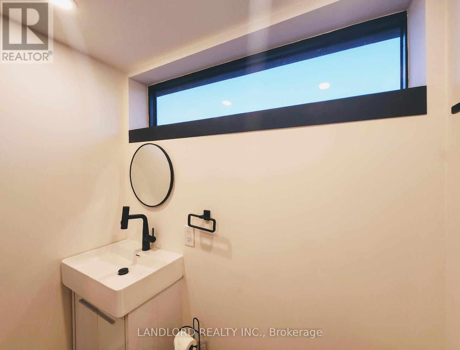 Laneway - 107 Nairn Avenue, Toronto, Ontario  M6E 4G9 - Photo 19 - W13158366