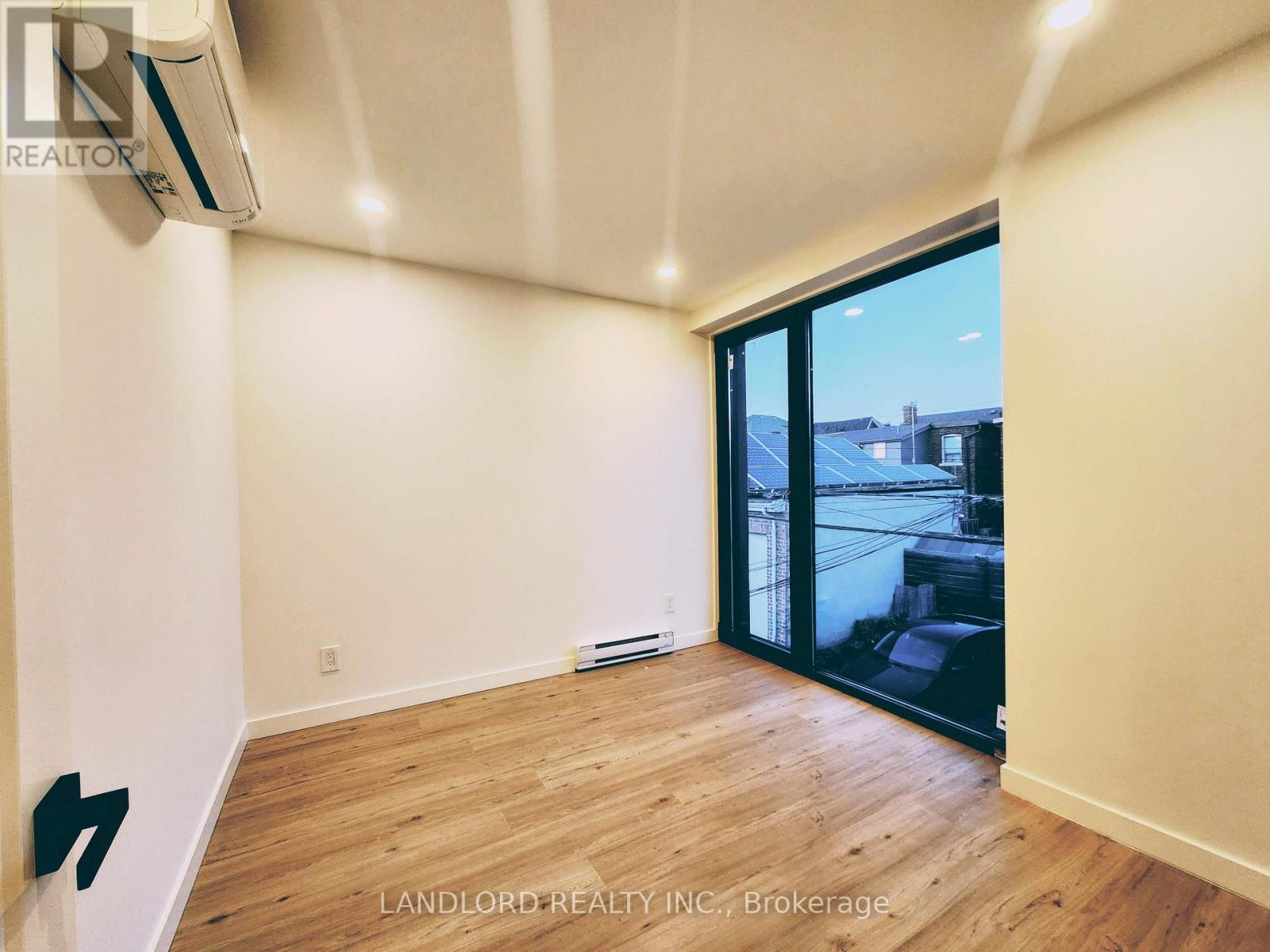 Laneway - 107 Nairn Avenue, Toronto, Ontario  M6E 4G9 - Photo 20 - W13158366