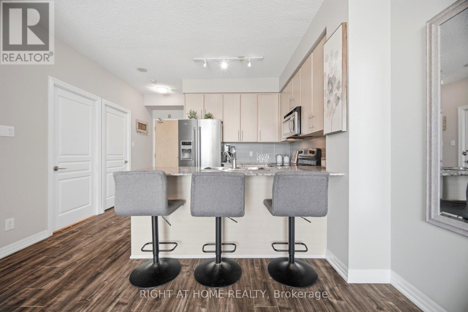803 - 3515 Kariya Drive, Mississauga (Fairview), Ontario  L5B 0C1 - Photo 12 - W13158416