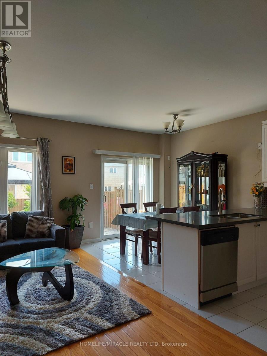 31 Niagara Trail, Halton Hills, Ontario  L7G 0A9 - Photo 9 - W13158424
