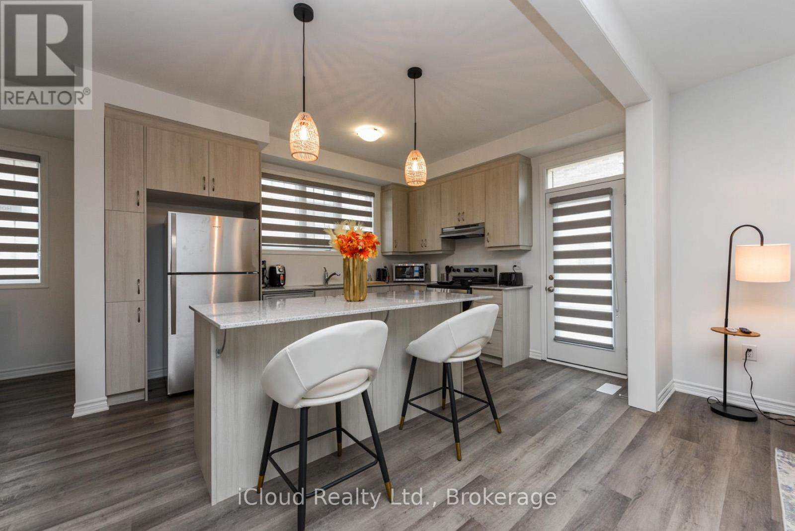 1217 Ferguson Drive, Milton, Ontario  L9T 7V8 - Photo 11 - W13158474