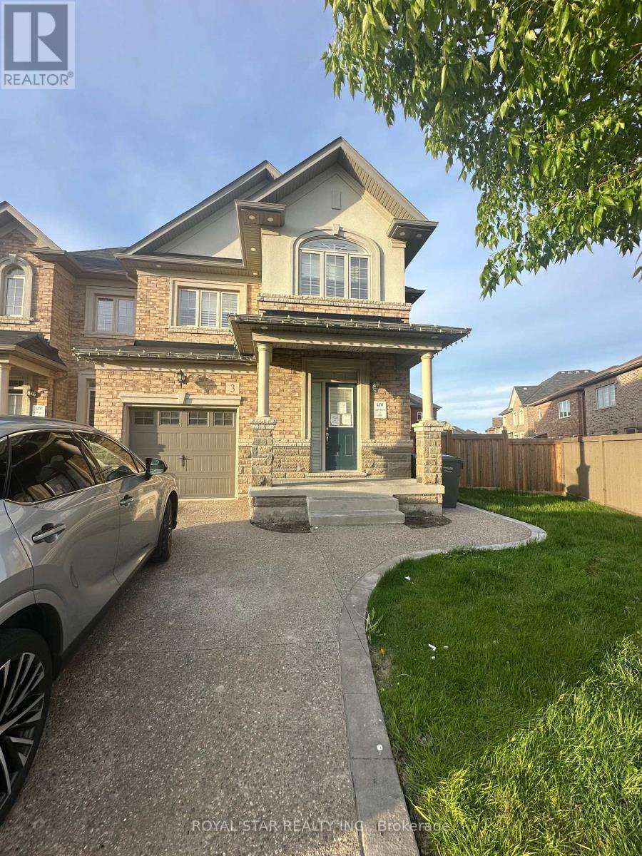 3 COHOE STREET, Brampton, Ontario