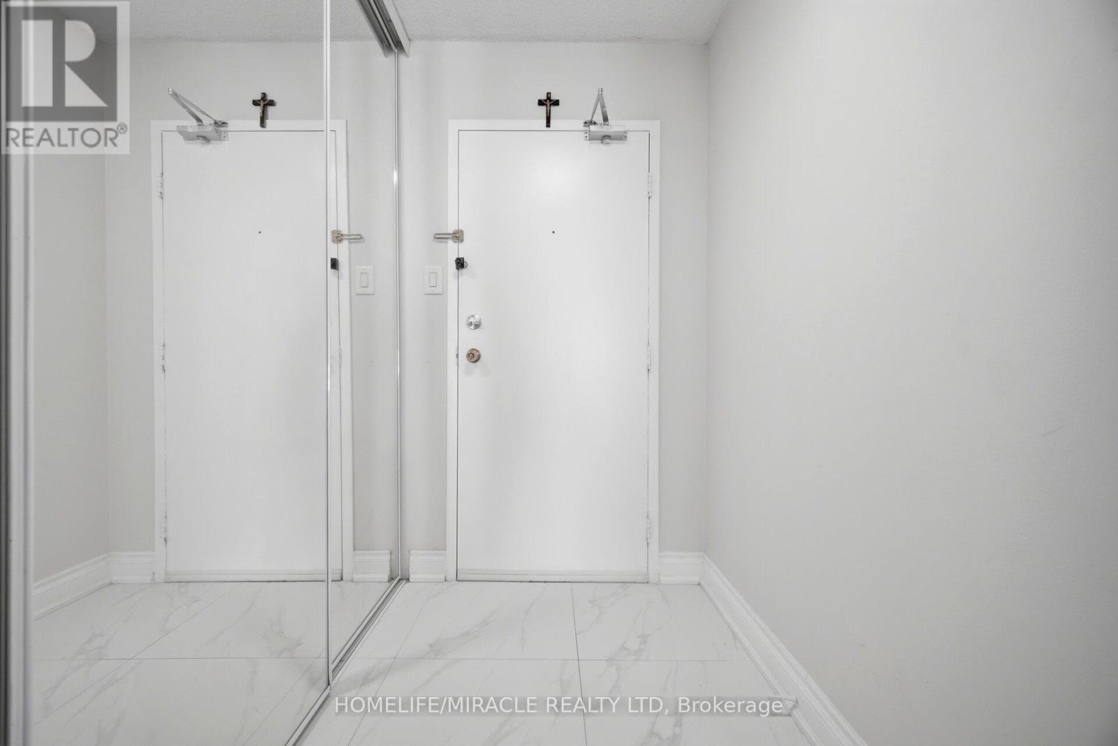 102 - 238 Albion Road, Toronto, Ontario  M9W 6A7 - Photo 5 - W13158480