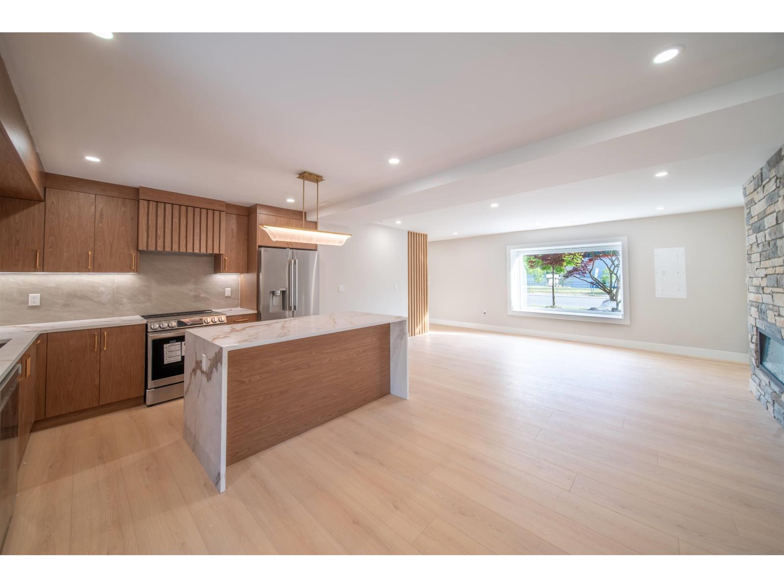 11659 Lyon Road, Delta, British Columbia  V4E 2S8 - Photo 4 - R3125785