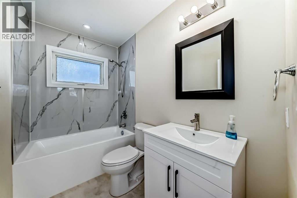 2007 Cottonwood Crescent SE, Calgary, Alberta  T2B 1B9 - Photo 11 - A2298812