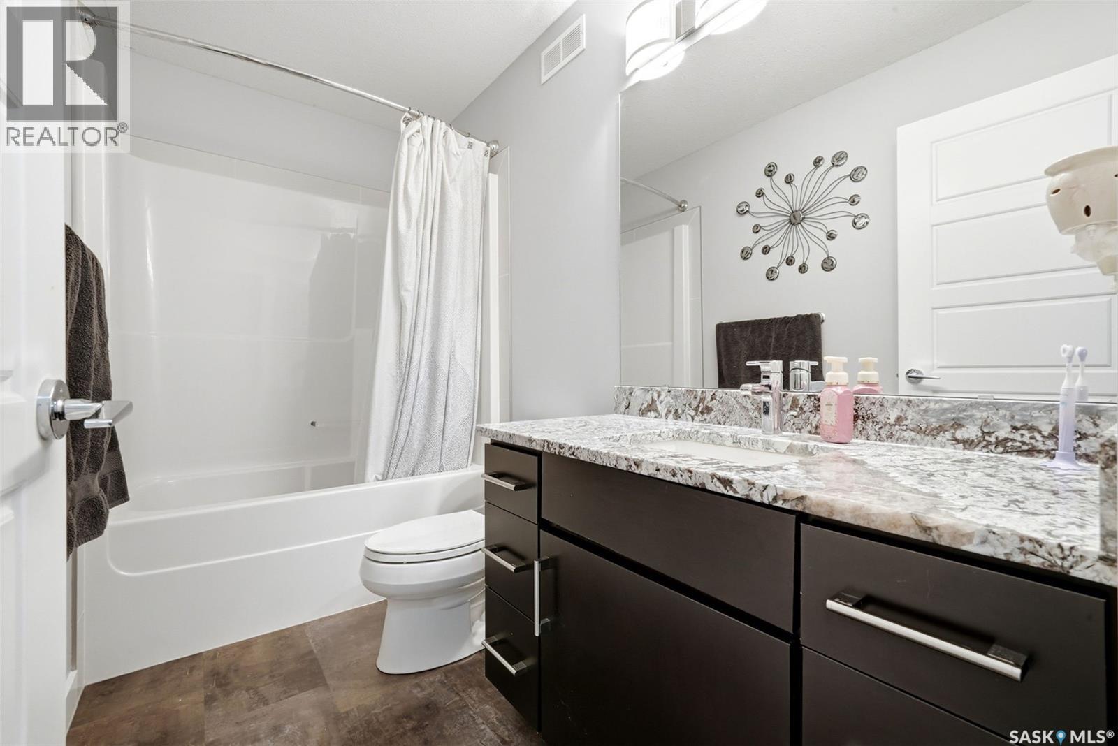 5237 Snowbirds Crescent, Regina, Saskatchewan  S4W 0H4 - Photo 24 - SK036738
