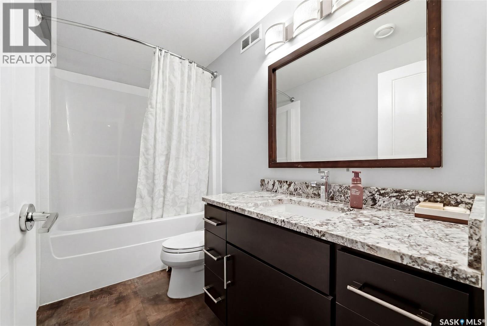 5237 Snowbirds Crescent, Regina, Saskatchewan  S4W 0H4 - Photo 37 - SK036738