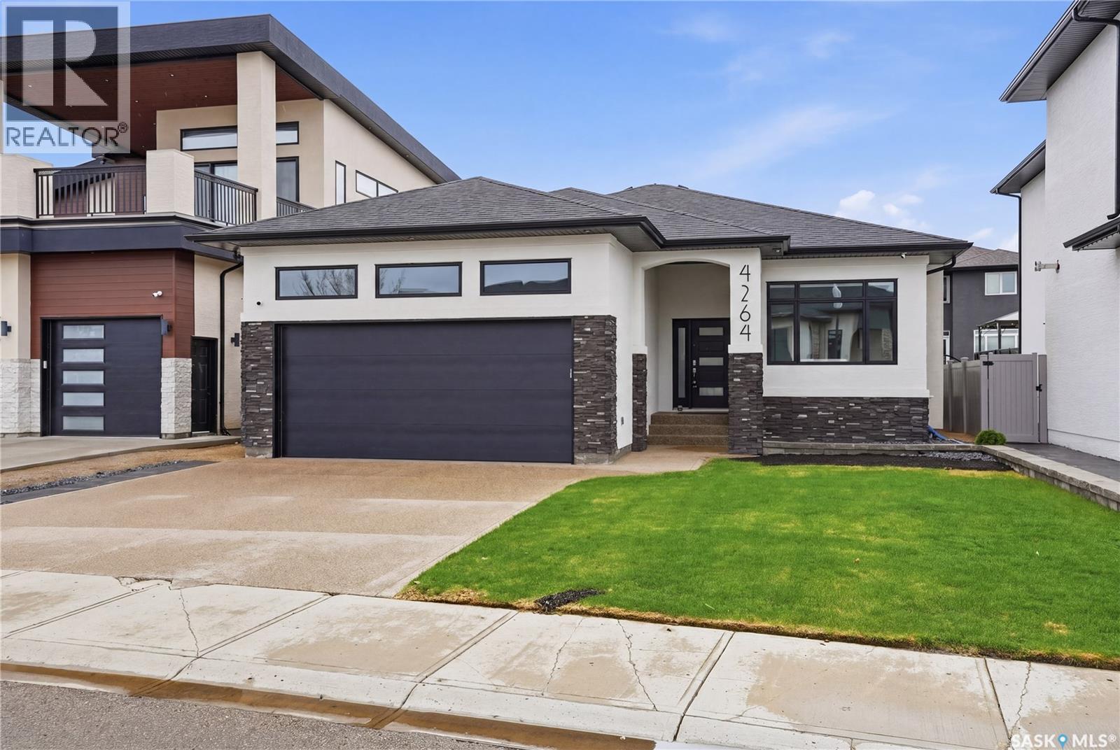 4264 Elderberry CRESCENT E, Regina, Saskatchewan