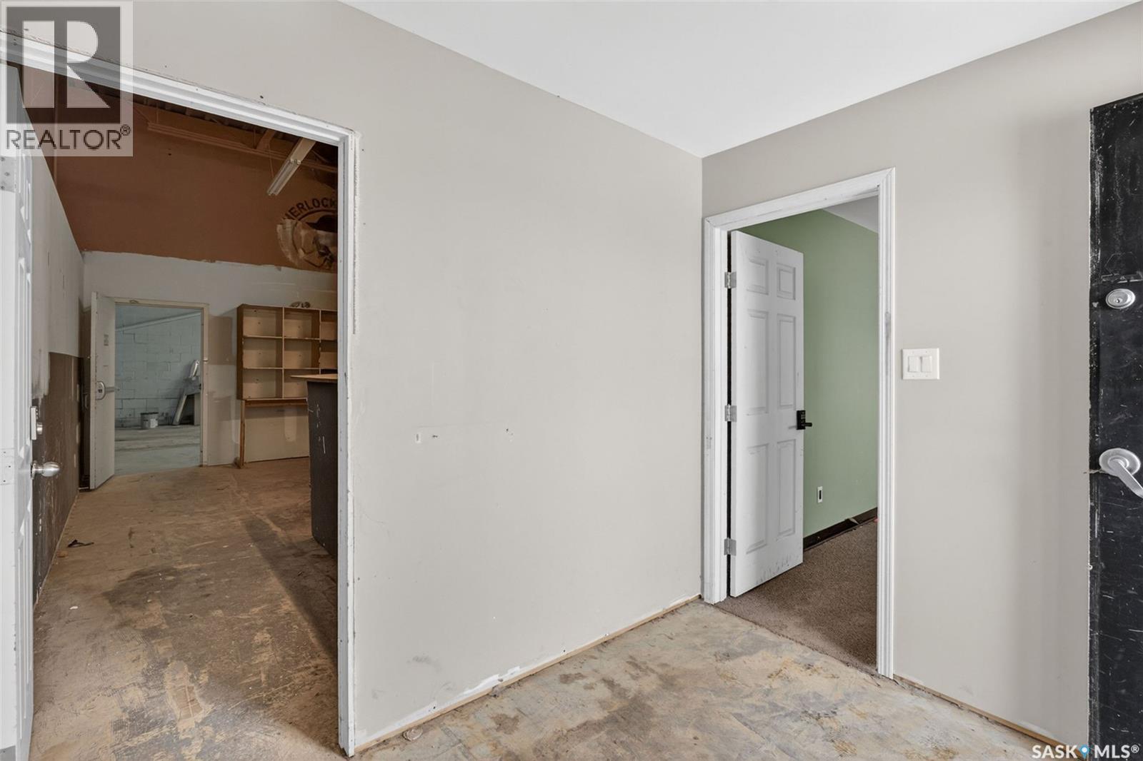 25d 17th Street E, Prince Albert, Saskatchewan  S6V 1G6 - Photo 2 - SK034296