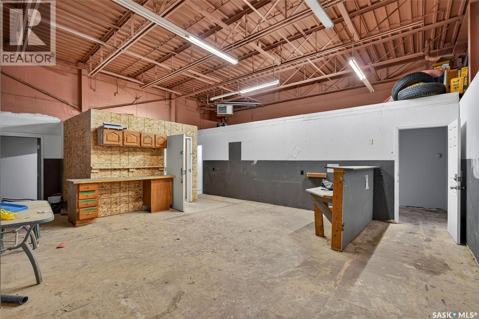 25d 17th Street E, Prince Albert, Saskatchewan  S6V 1G6 - Photo 4 - SK034296