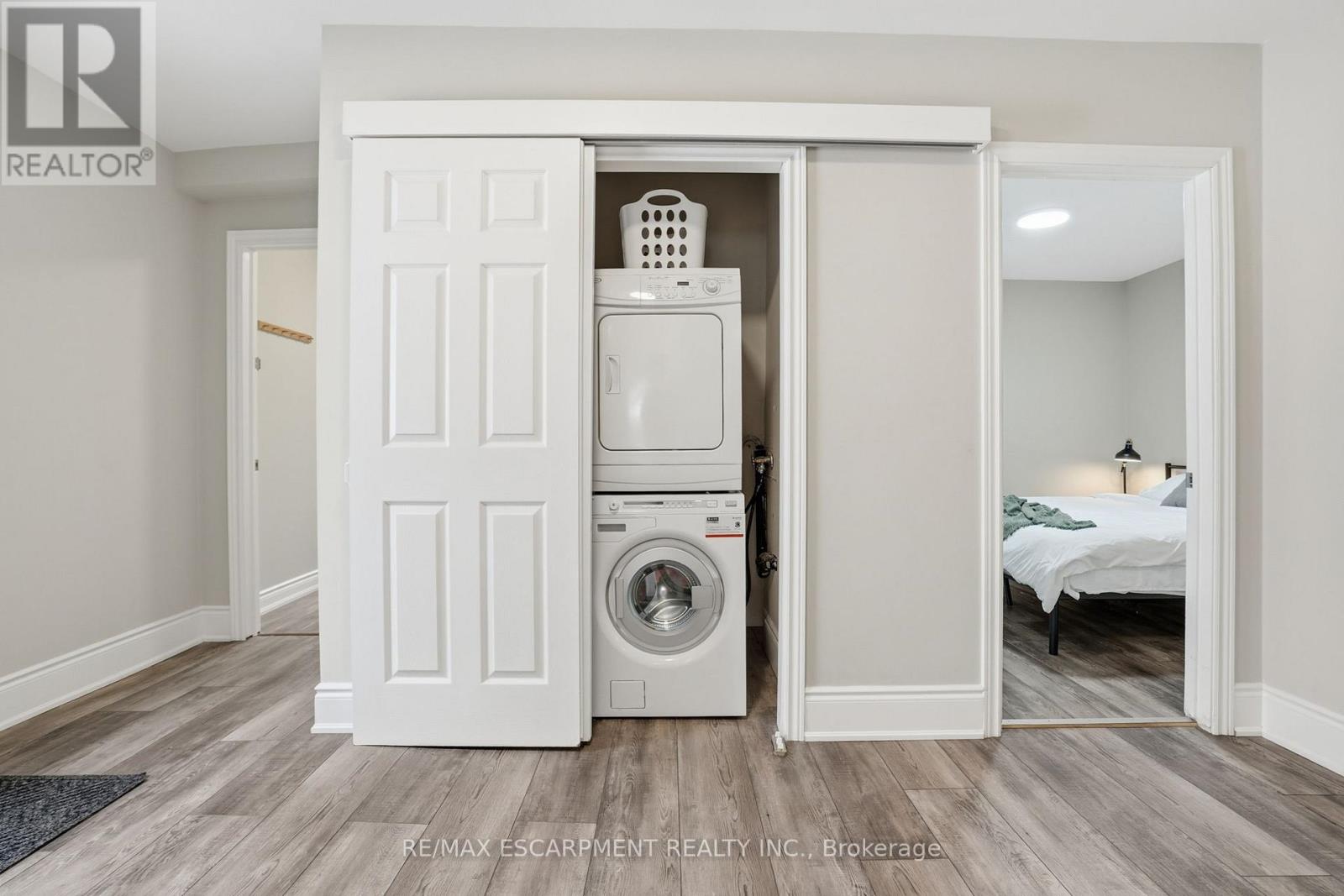 390 Hunter Street W, Hamilton, Ontario  L8P 1S9 - Photo 12 - X13158232