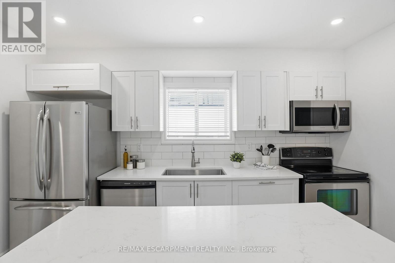390 Hunter Street W, Hamilton, Ontario  L8P 1S9 - Photo 8 - X13158232