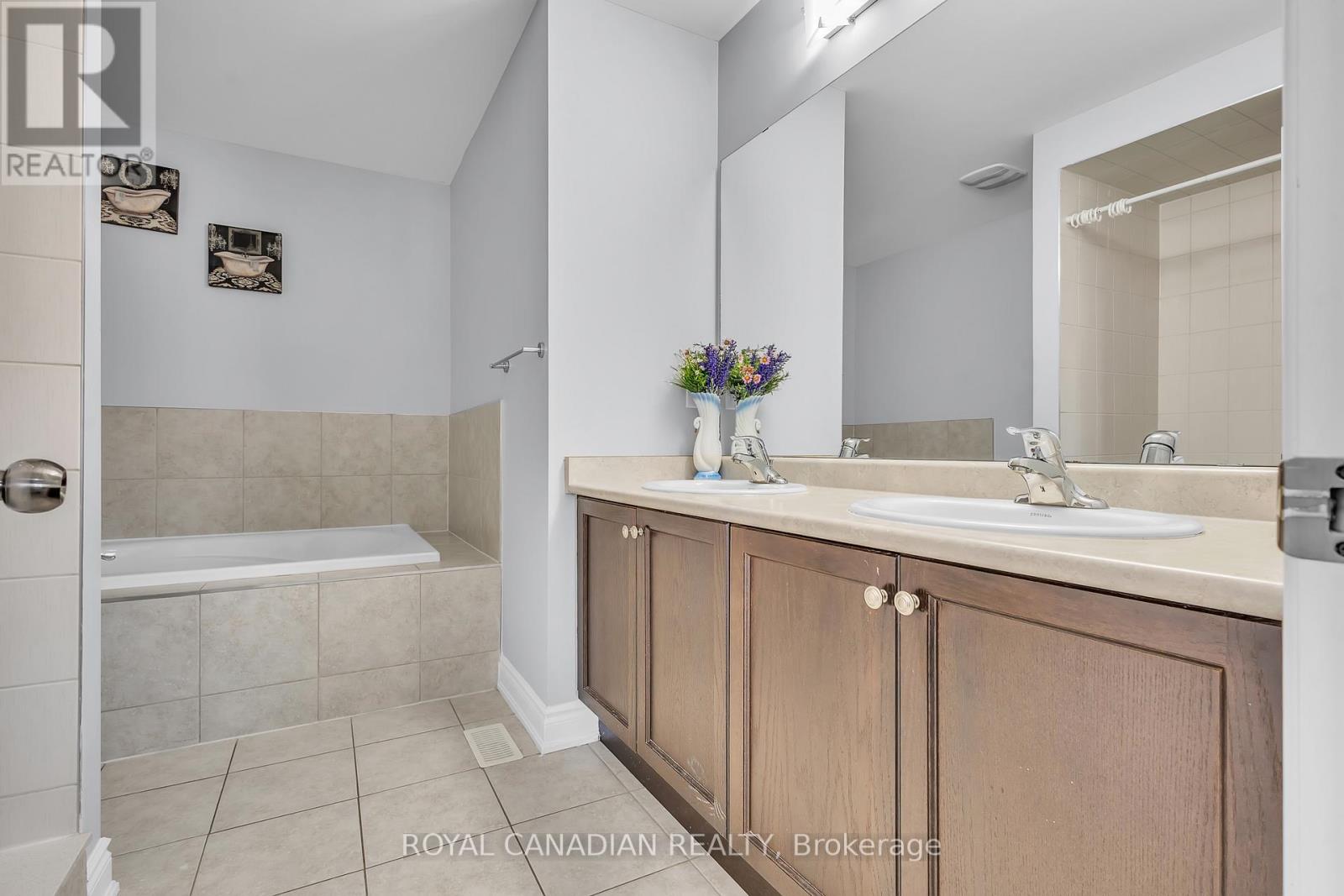 28 Cheevers Road, Brantford, Ontario  N3T 0K4 - Photo 38 - X13158240