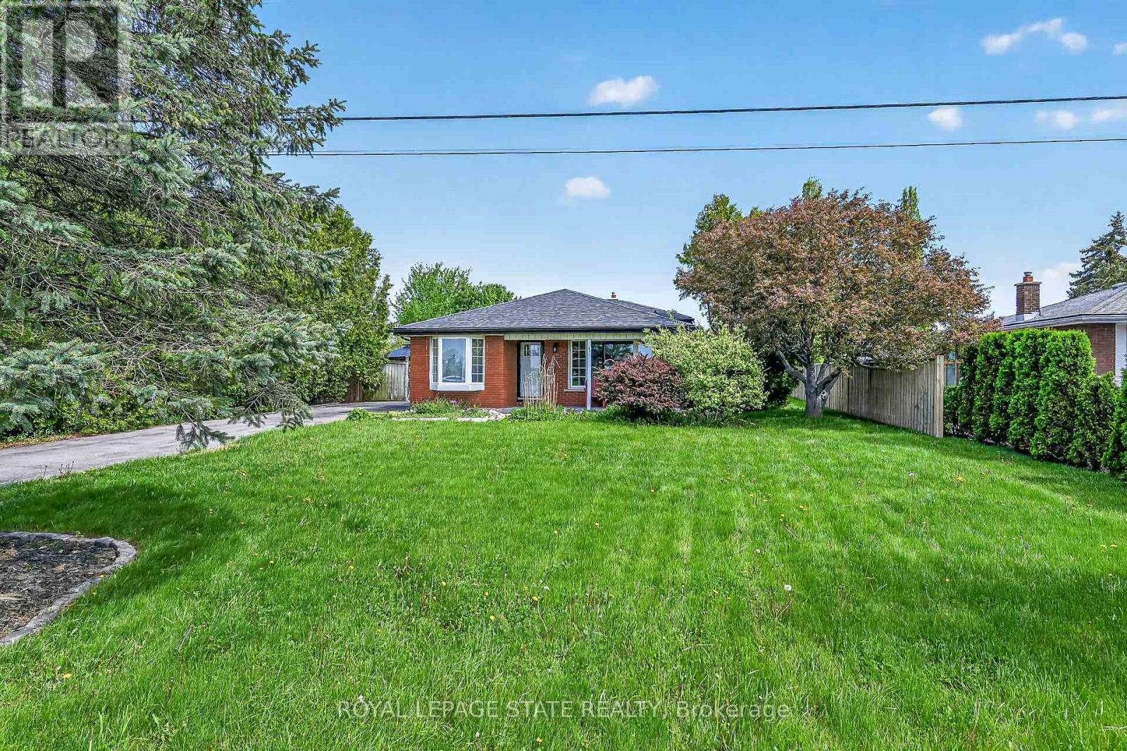 5558 WHITE CHURCH ROAD, Hamilton, Ontario