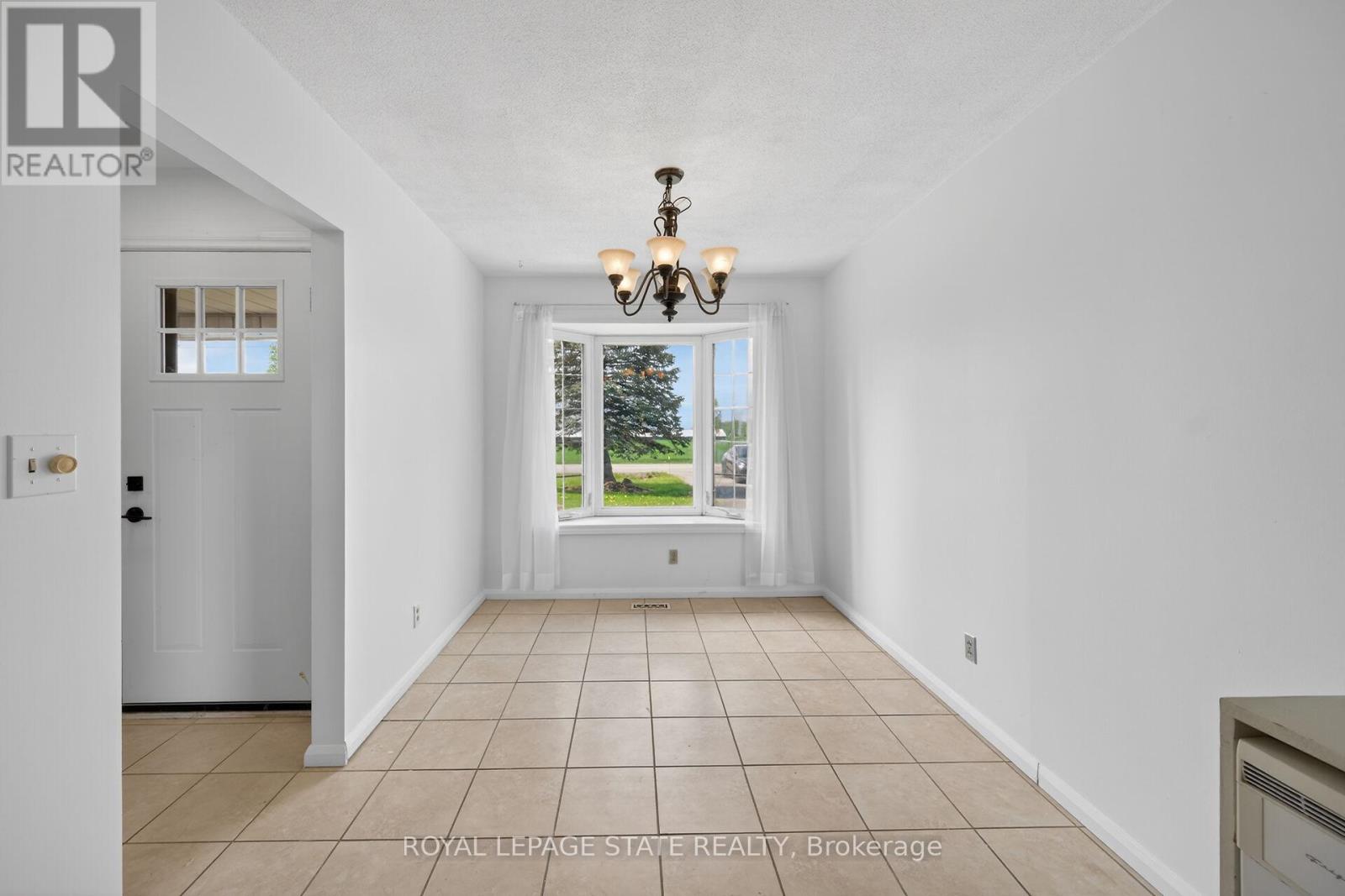 5558 White Church Road, Hamilton, Ontario  L0R 1W0 - Photo 13 - X13158336