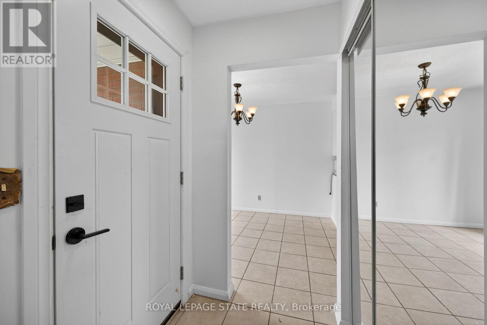5558 White Church Road, Hamilton, Ontario  L0R 1W0 - Photo 4 - X13158336