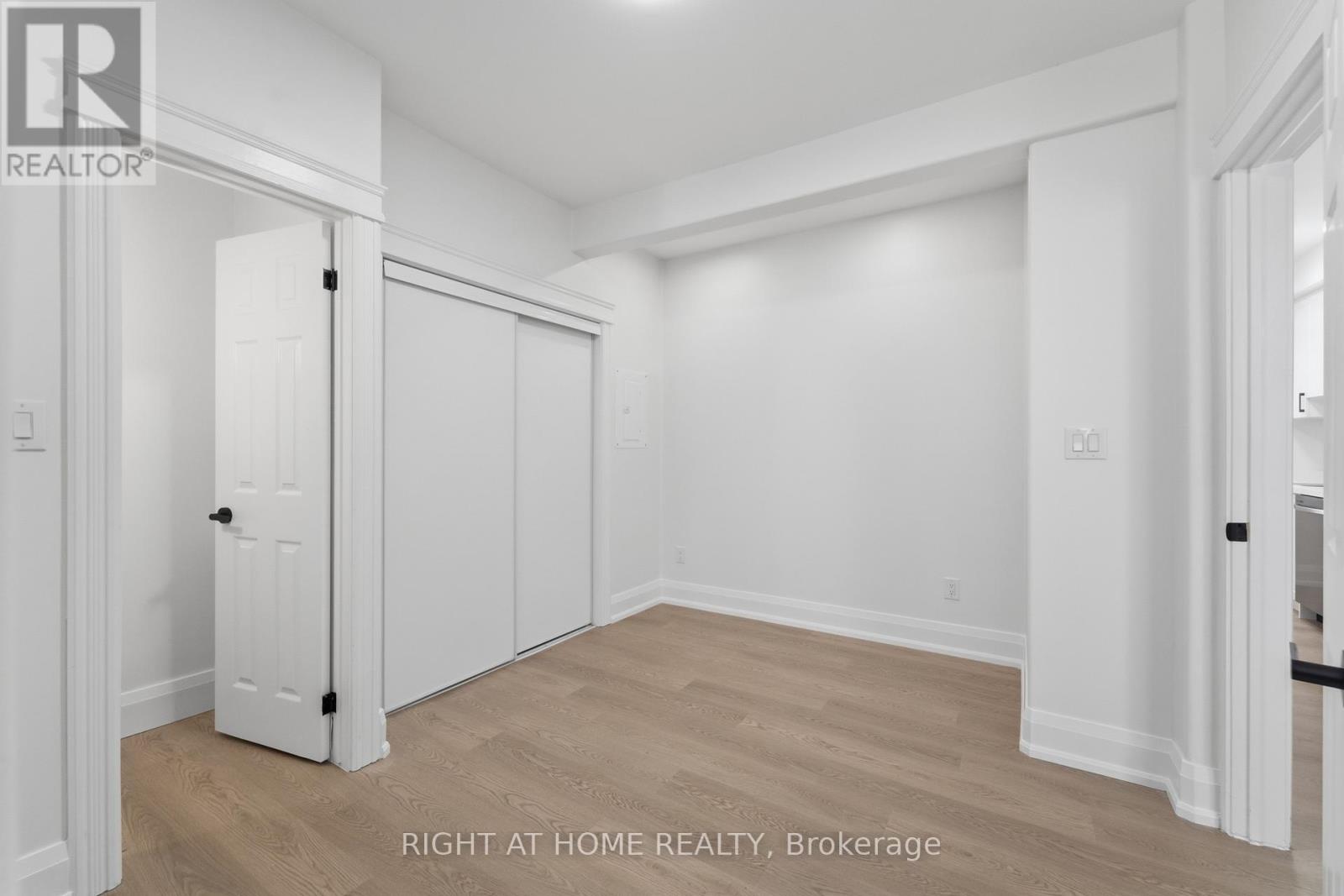 8 College Street, St. Catharines, Ontario  L2R 2W7 - Photo 13 - X13158342