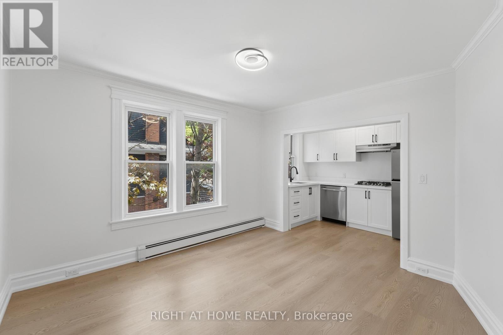 8 College Street, St. Catharines, Ontario  L2R 2W7 - Photo 17 - X13158342