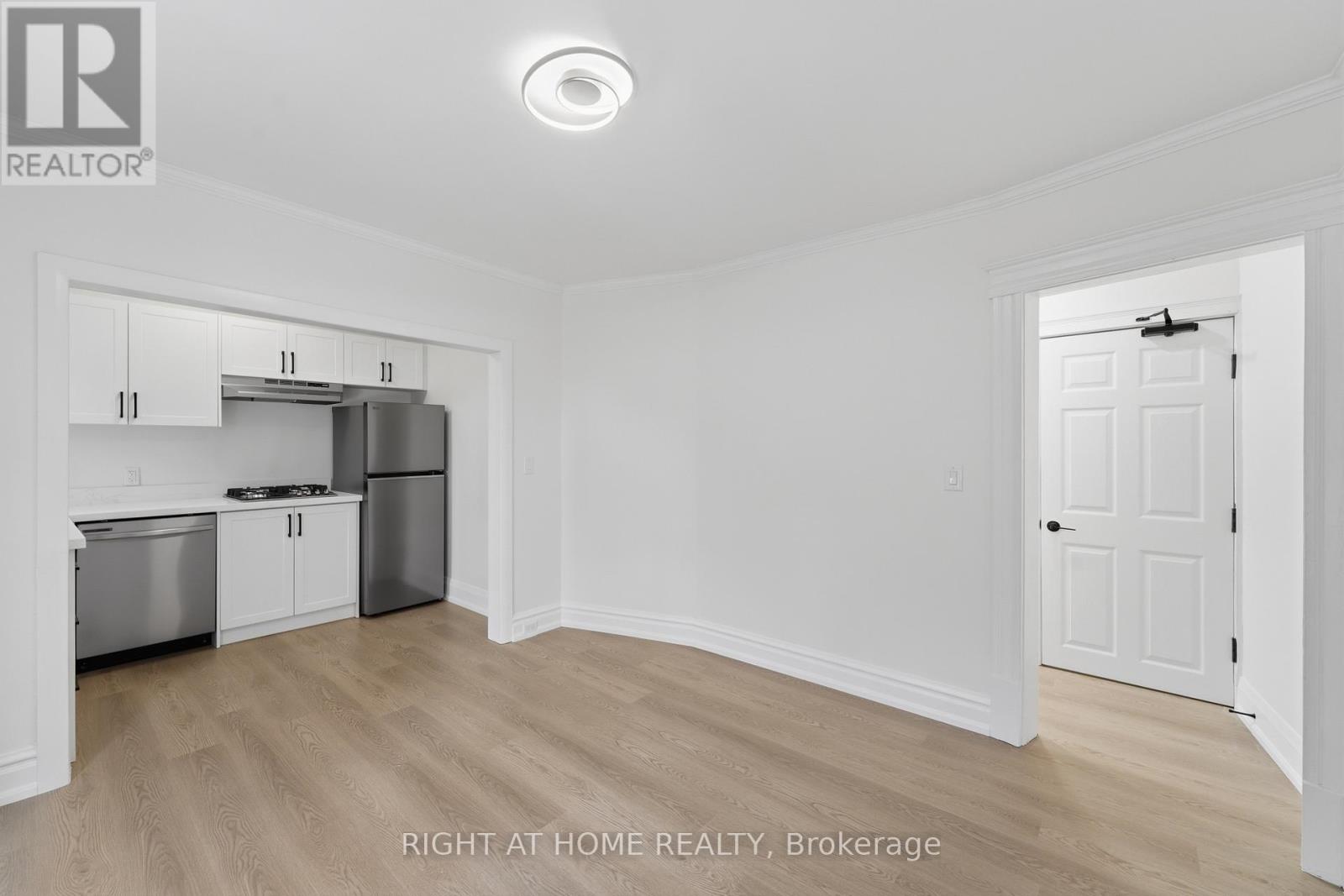 8 College Street, St. Catharines, Ontario  L2R 2W7 - Photo 19 - X13158342