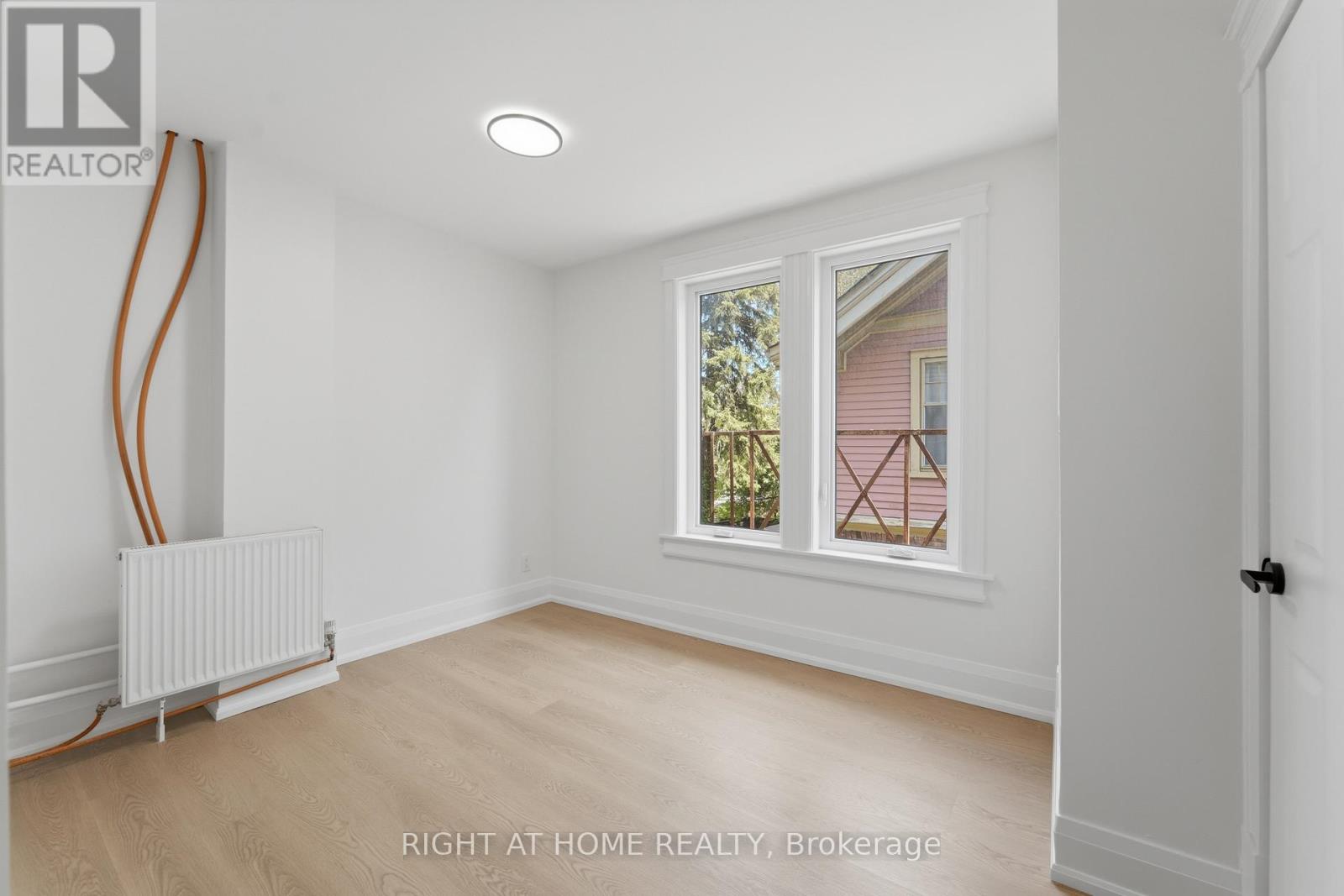 8 College Street, St. Catharines, Ontario  L2R 2W7 - Photo 24 - X13158342