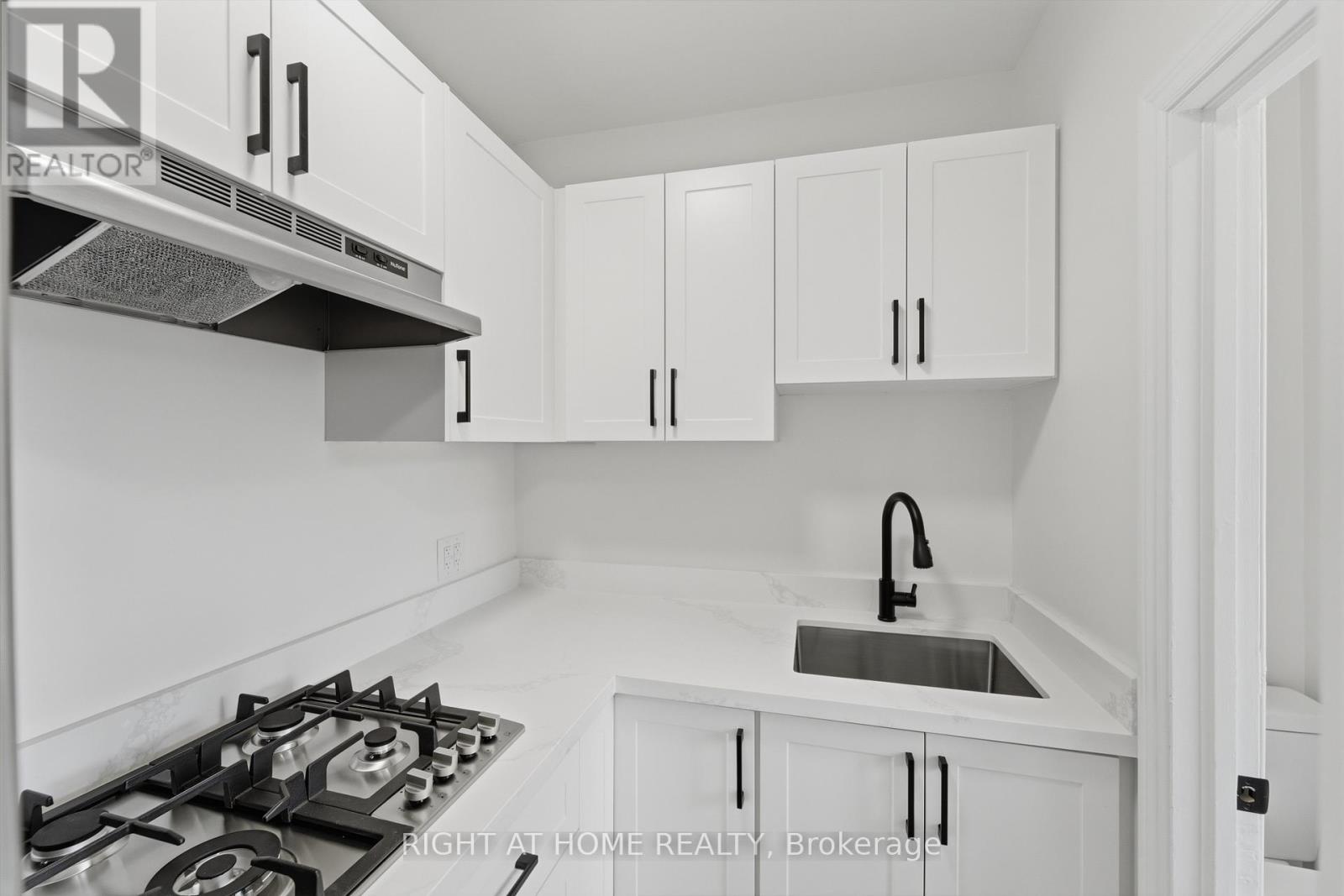 8 College Street, St. Catharines, Ontario  L2R 2W7 - Photo 27 - X13158342