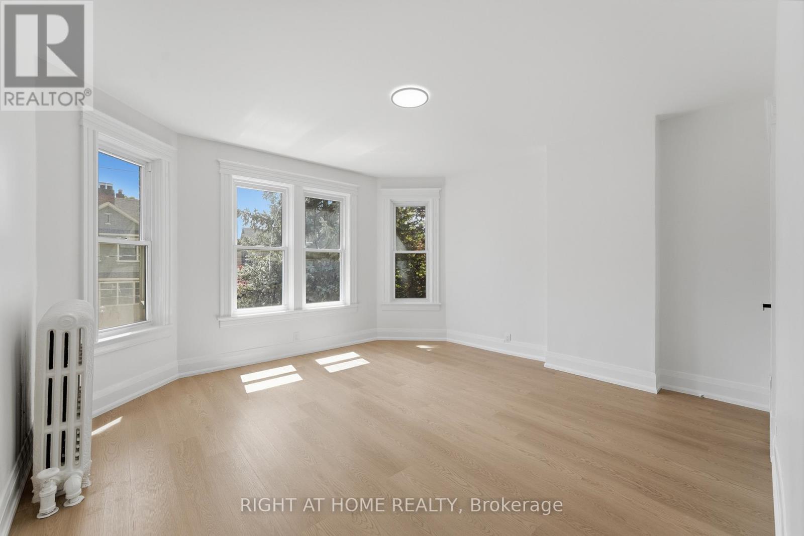 8 College Street, St. Catharines, Ontario  L2R 2W7 - Photo 30 - X13158342