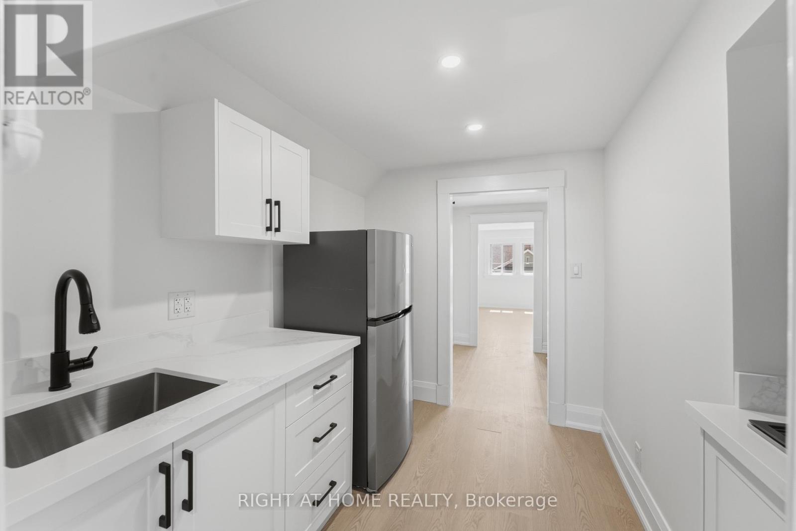 8 College Street, St. Catharines, Ontario  L2R 2W7 - Photo 37 - X13158342