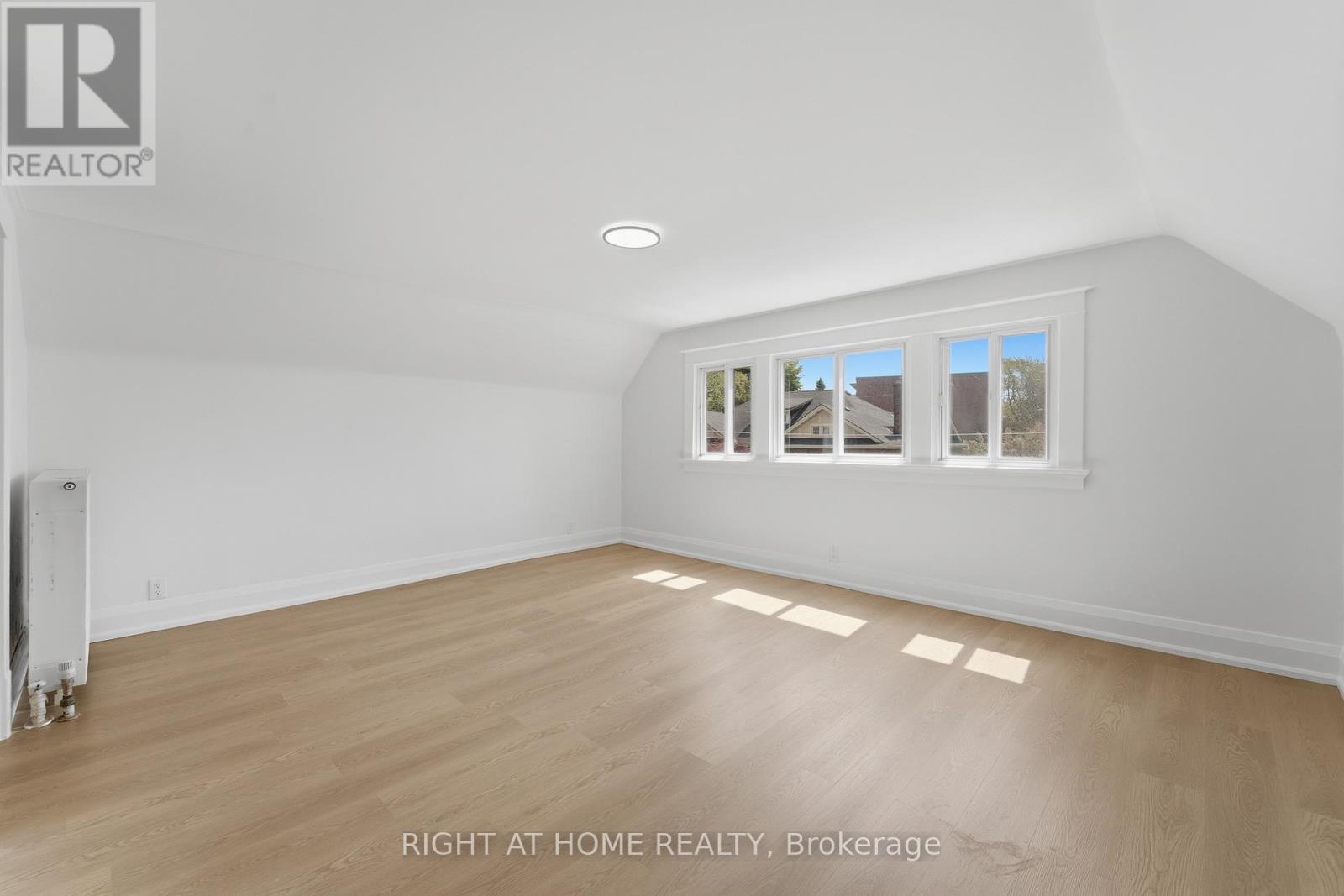 8 College Street, St. Catharines, Ontario  L2R 2W7 - Photo 41 - X13158342