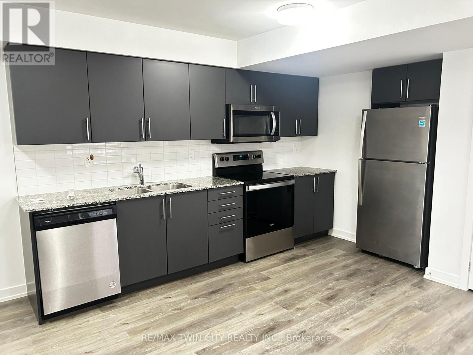 32 - 205 West Oak Trail, Kitchener, Ontario N2R 0R9 - Photo 12 - X13158458