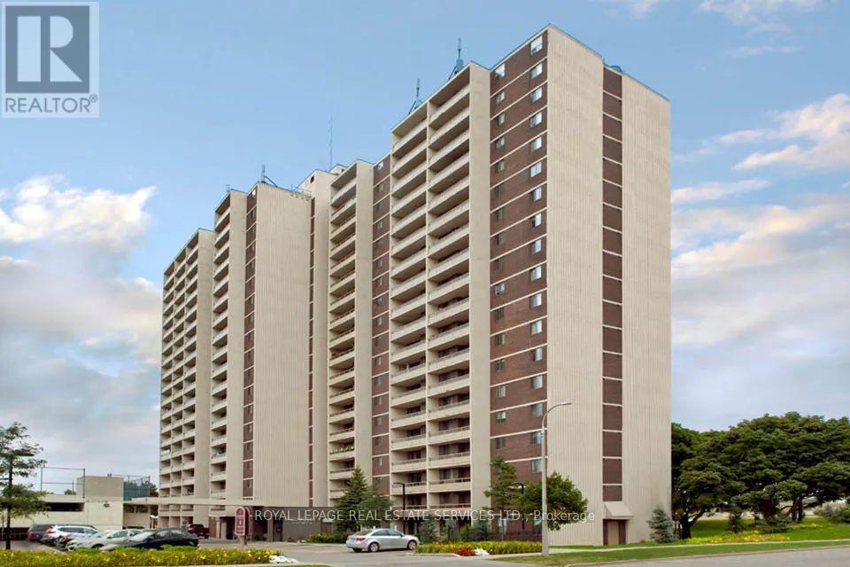 1101 - 16 CEDARWOODS CRESCENT, Kitchener, Ontario