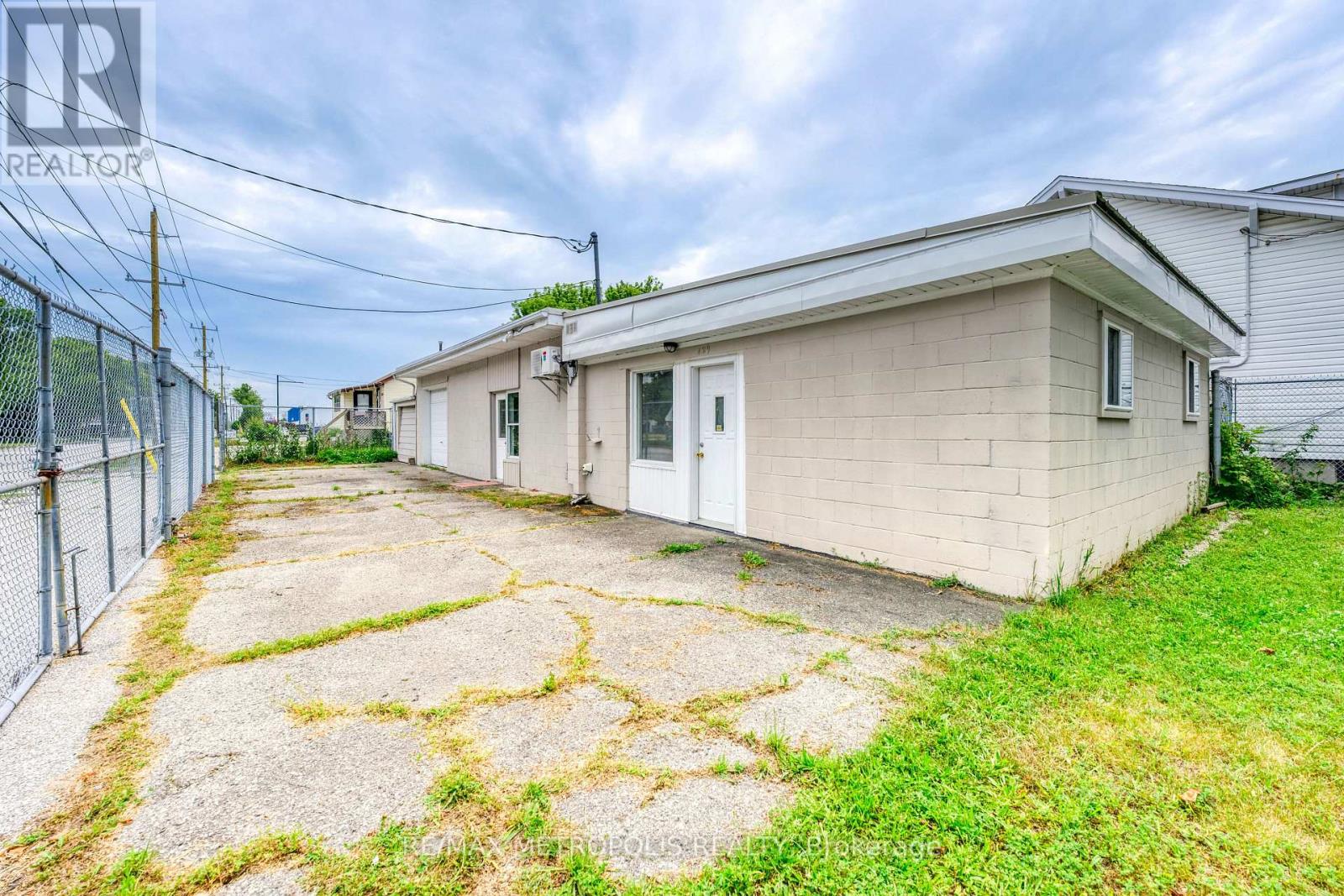 431 Campbell Street, Sarnia, Ontario N7T 2J1 - Photo 6 - X13158492
