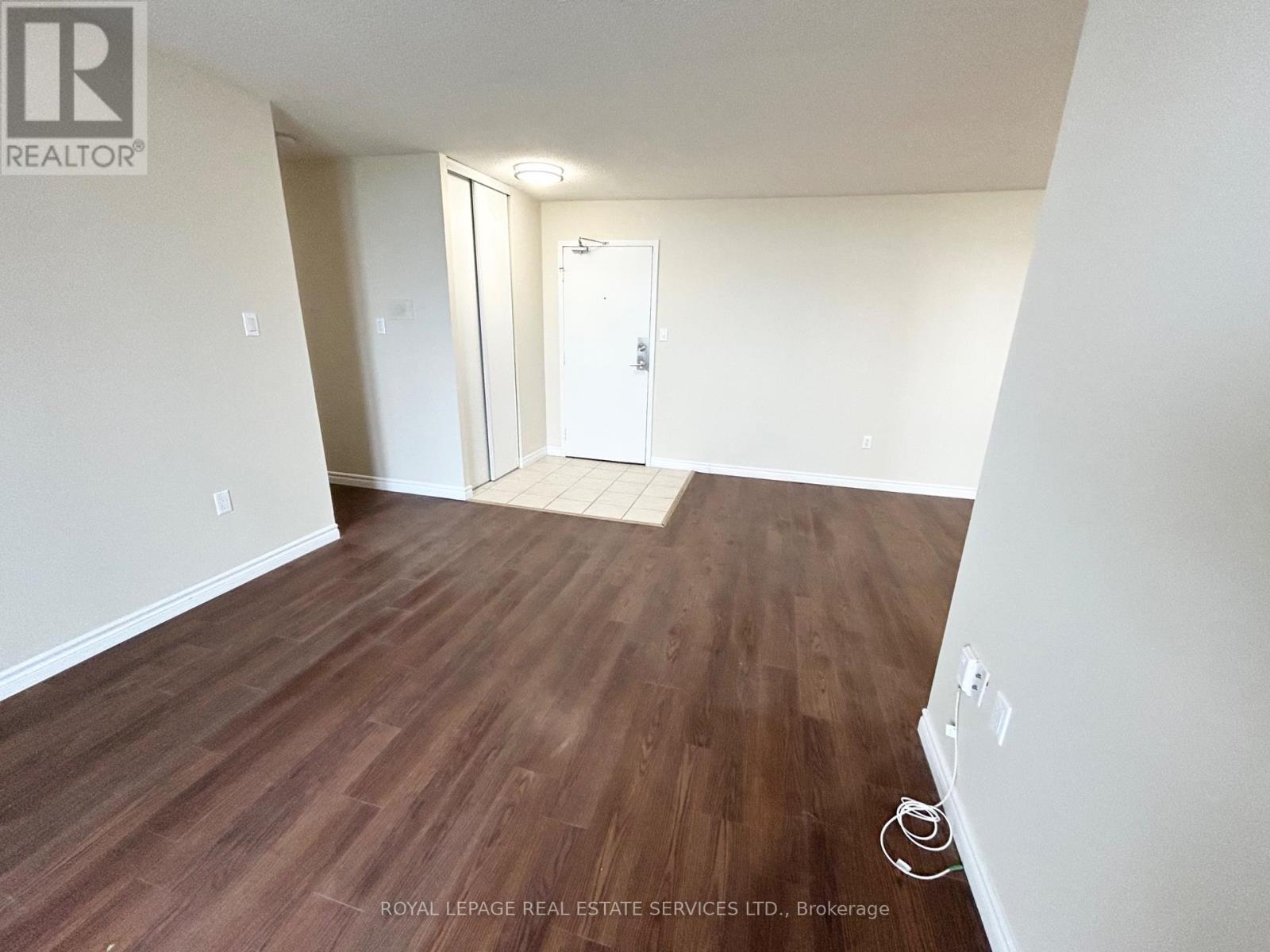 1812 - 1 Cedarwoods Crescent, Kitchener, Ontario  N2C 2L8 - Photo 4 - X13158514