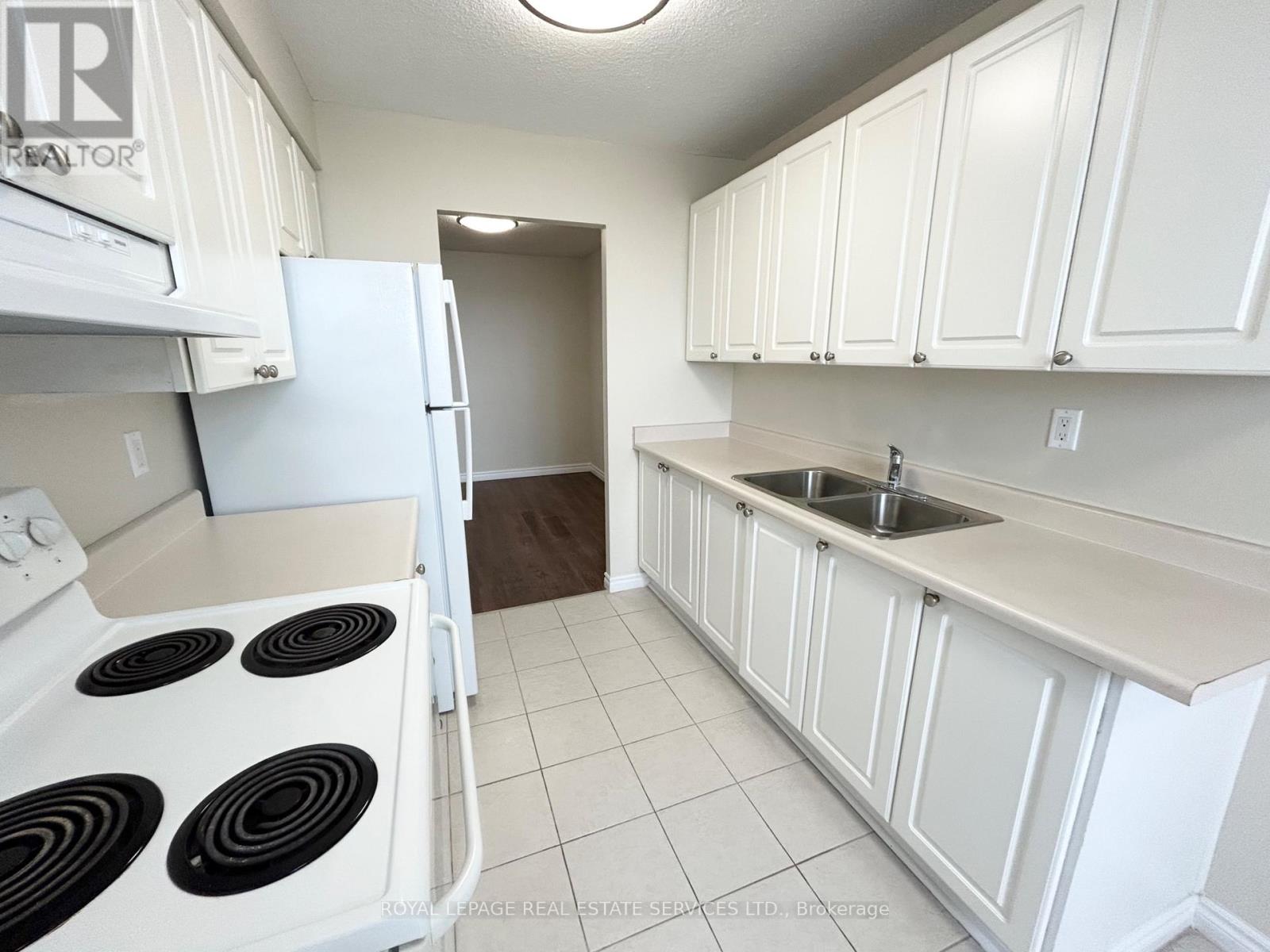 1812 - 1 Cedarwoods Crescent, Kitchener, Ontario  N2C 2L8 - Photo 9 - X13158514