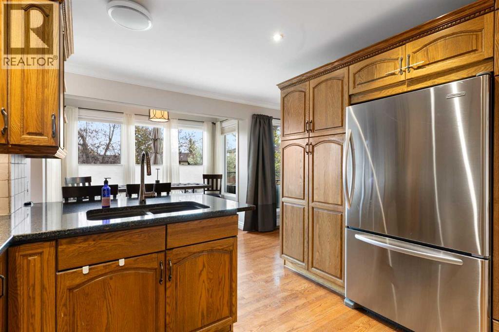 476 Silvergrove Gardens NW, Calgary, Alberta  T3B 4S8 - Photo 17 - A2311397