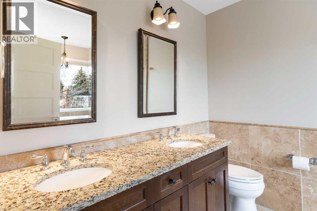 476 Silvergrove Gardens NW, Calgary, Alberta  T3B 4S8 - Photo 31 - A2311397