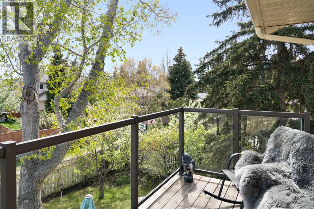476 Silvergrove Gardens NW, Calgary, Alberta  T3B 4S8 - Photo 36 - A2311397