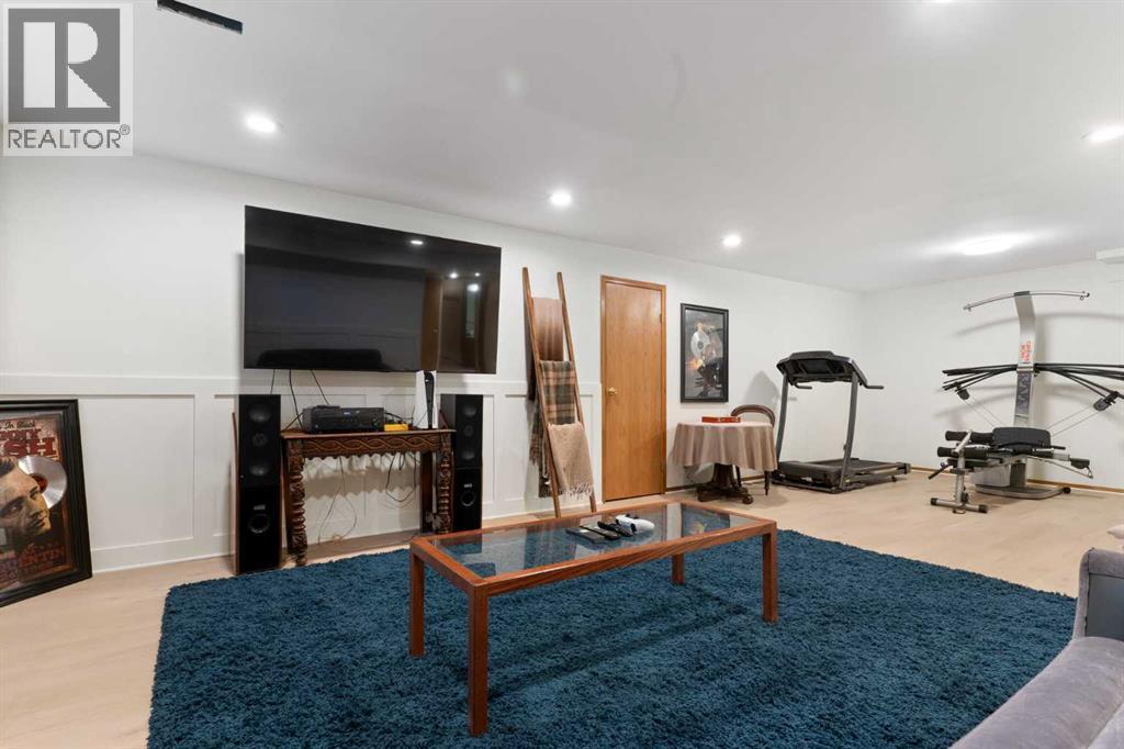 476 Silvergrove Gardens NW, Calgary, Alberta  T3B 4S8 - Photo 44 - A2311397