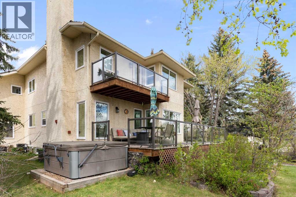 476 Silvergrove Gardens NW, Calgary, Alberta  T3B 4S8 - Photo 46 - A2311397
