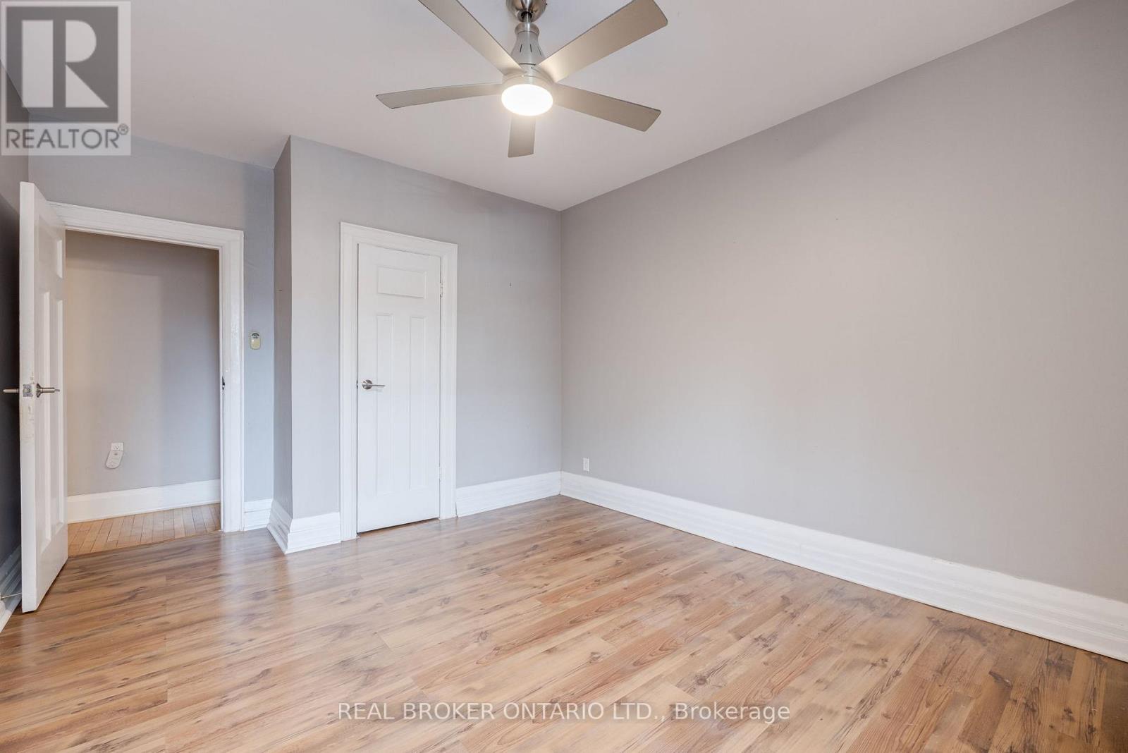 Upper - 77 Isabella Street, Toronto, Ontario  M4Y 1N7 - Photo 14 - C13158566