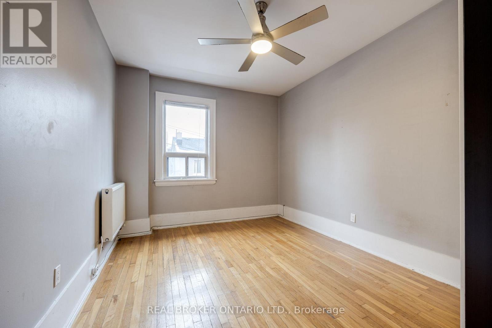 Upper - 77 Isabella Street, Toronto, Ontario  M4Y 1N7 - Photo 15 - C13158566