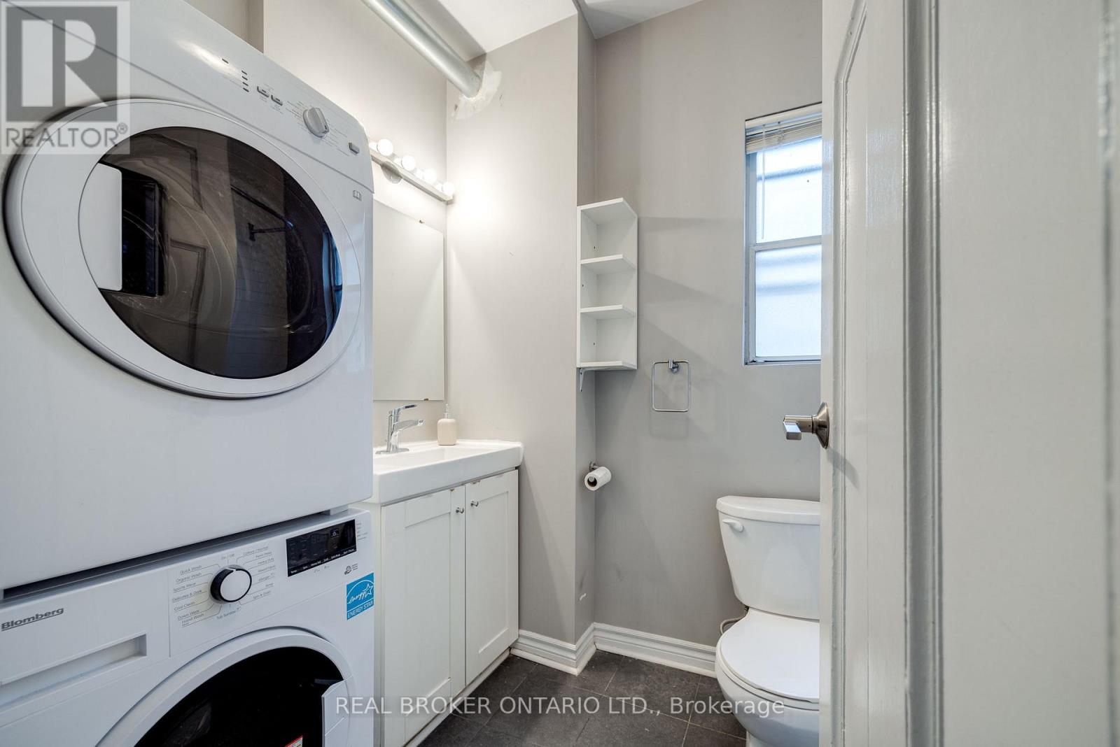 Upper - 77 Isabella Street, Toronto, Ontario  M4Y 1N7 - Photo 21 - C13158566