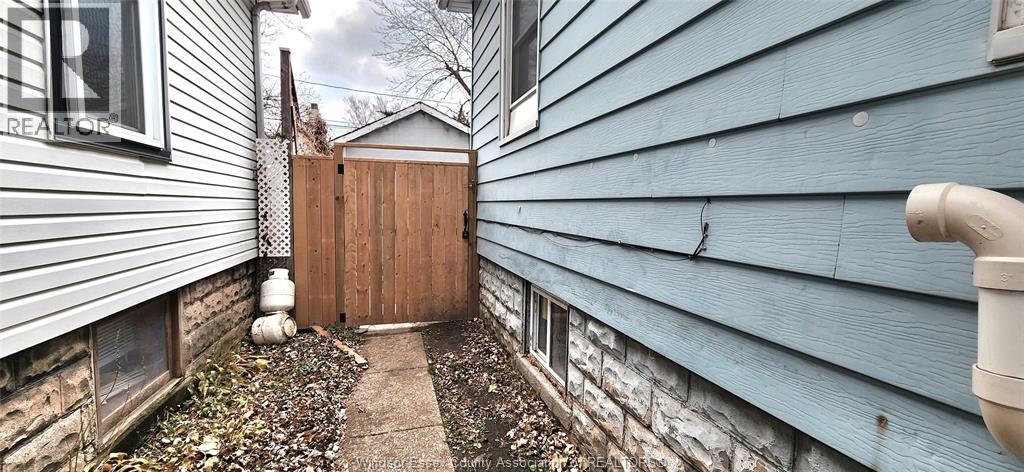 441 Ellis Street West, Windsor, Ontario N8X 1B1 - Photo 15 - 26009252