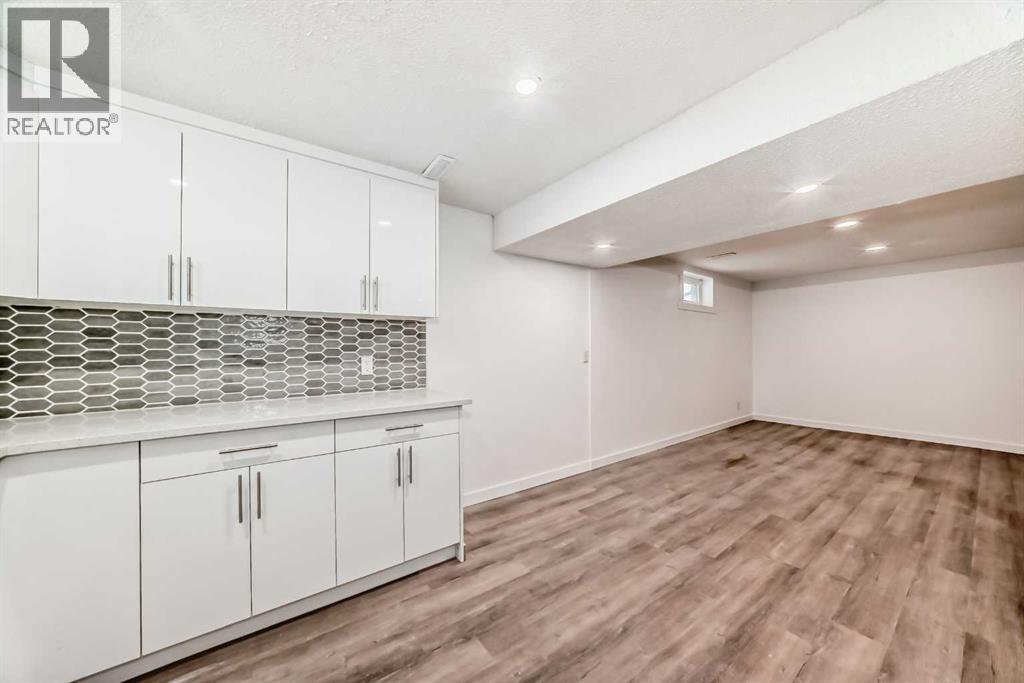 23 Marbank Way NE, Calgary, Alberta  T2A 4A2 - Photo 33 - A2291649