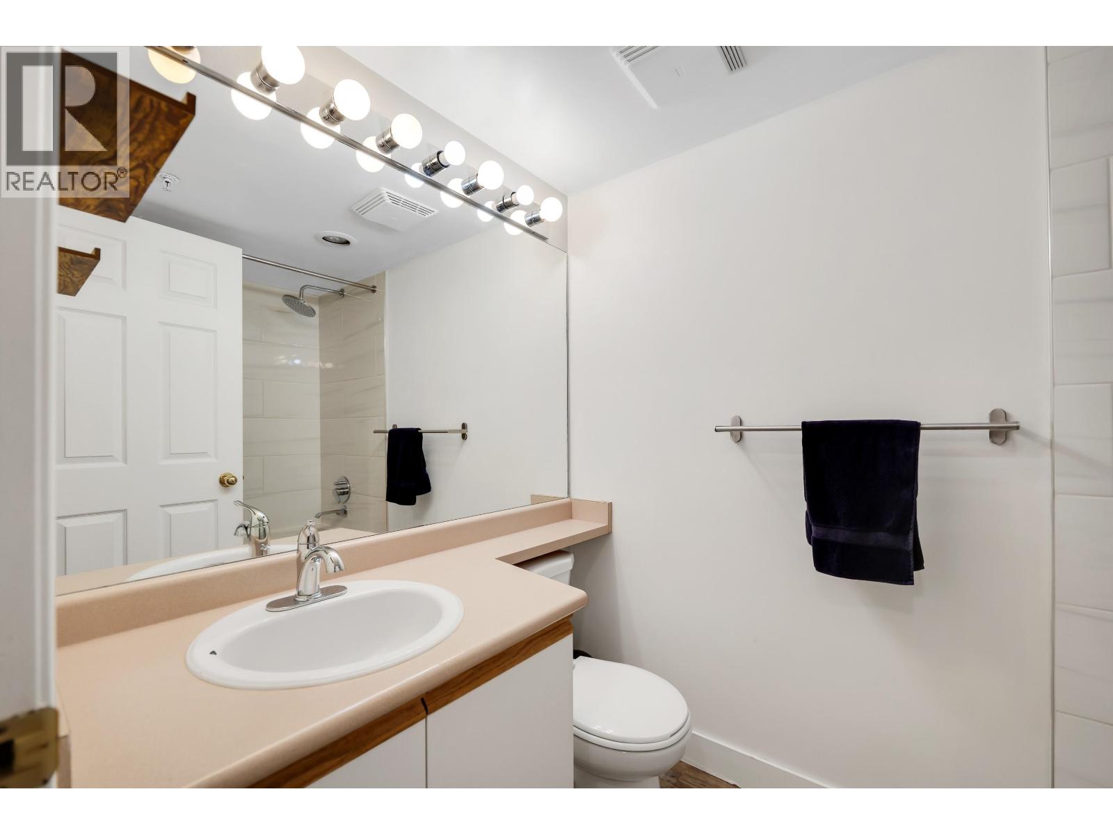 201b 40120 Willow Crescent, Squamish, British Columbia  V8B 0L7 - Photo 11 - R3126525