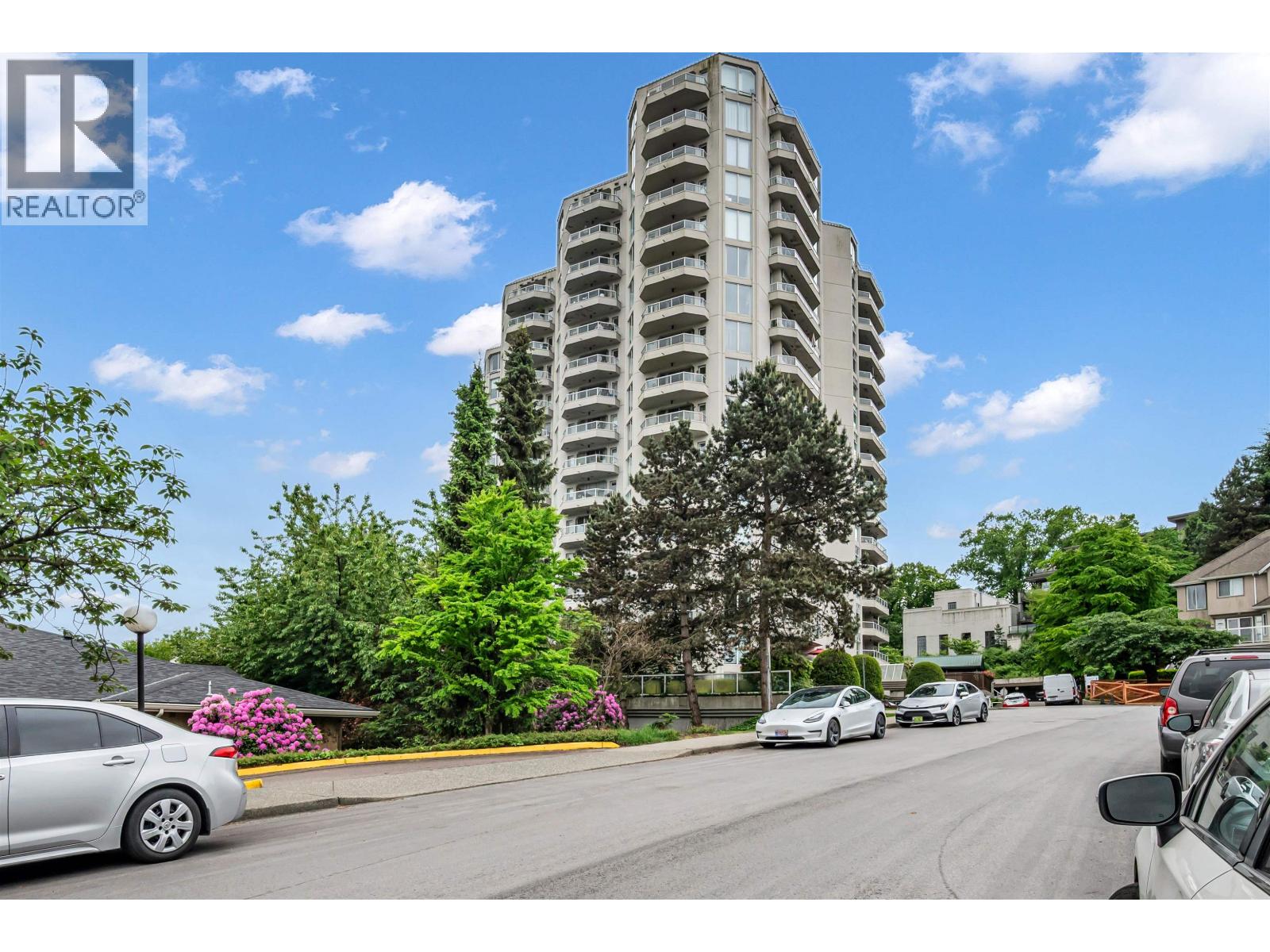 402 71 Jamieson Court, New Westminster, British Columbia  V3L 5R4 - Photo 2 - R3126545