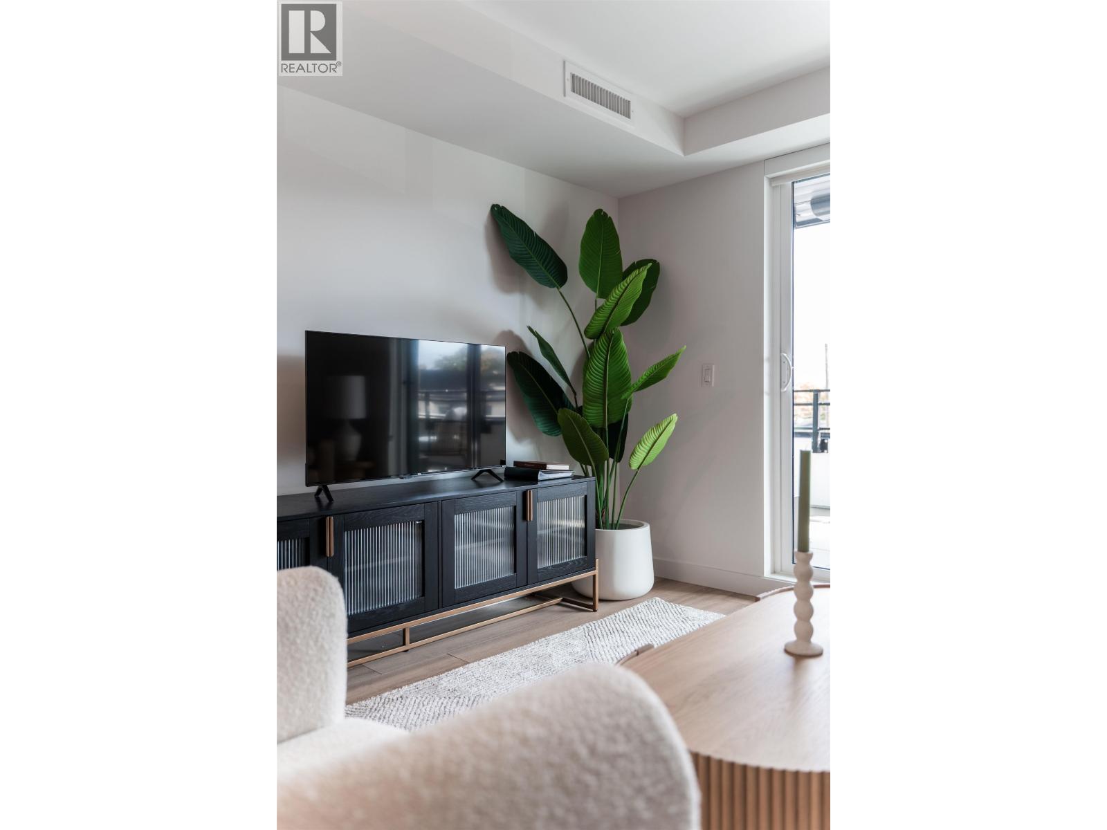 204 2419 Grant Street, Vancouver, British Columbia  V5K 3G5 - Photo 16 - R3126547